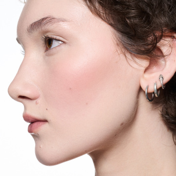 スキンフィニッシュ カラーストラック ブラッシュ 03