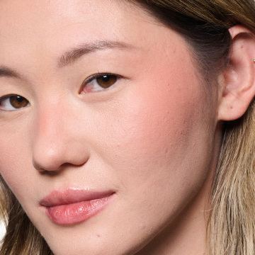 スキンフィニッシュ カラーストラック ブラッシュ 03