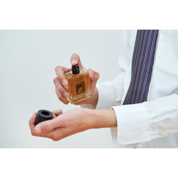 オリーブツリーオムオードパルファム 04