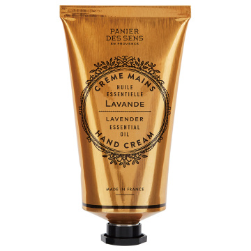 エッセンシャルズハンドクリーム 02