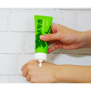 よもぎハンドクリーム 02