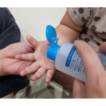 べびーハトムギ配合化粧水(ベビーローションCS) 02