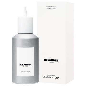 ブラック ティー オードパルファム