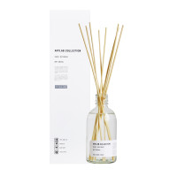 Reed Diffuser / 本体 / 280mL / 自然に香りが広がり、心地よい空間を長く過ごせます。 / Musk savon